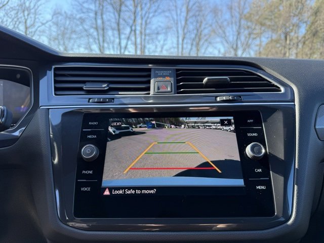 Used 2024 Volkswagen Tiguan SE R-Line image 15