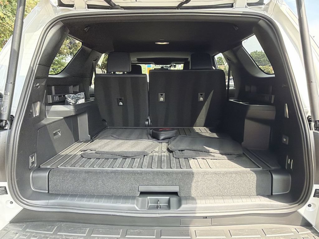 Used 2026 Toyota 4Runner Platinum AWD/4WD image 27