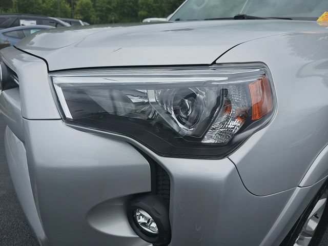Used 2023 Toyota 4Runner SR5 Premium w/ Moonroof Package RWD image 36