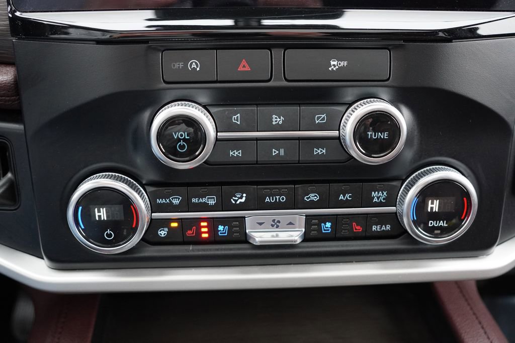 Certified 2024 Ford Expedition Limited image 32