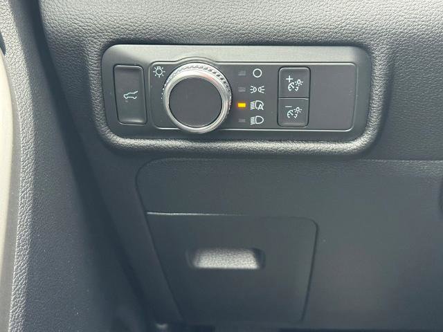 Certified 2022 Ford Explorer XLT image 24