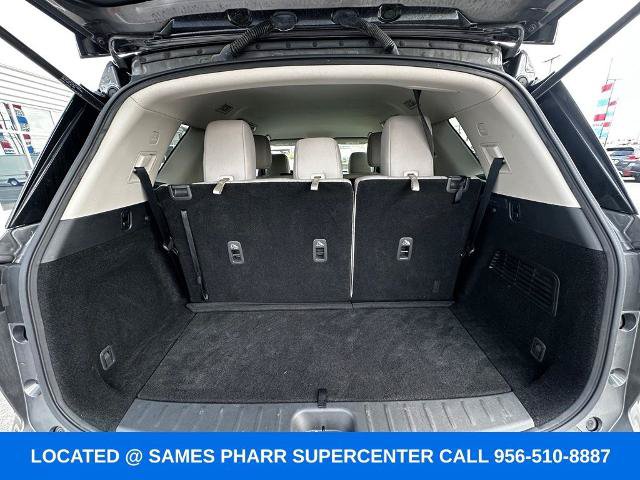 Used 2024 Nissan Pathfinder SV FWD image 21