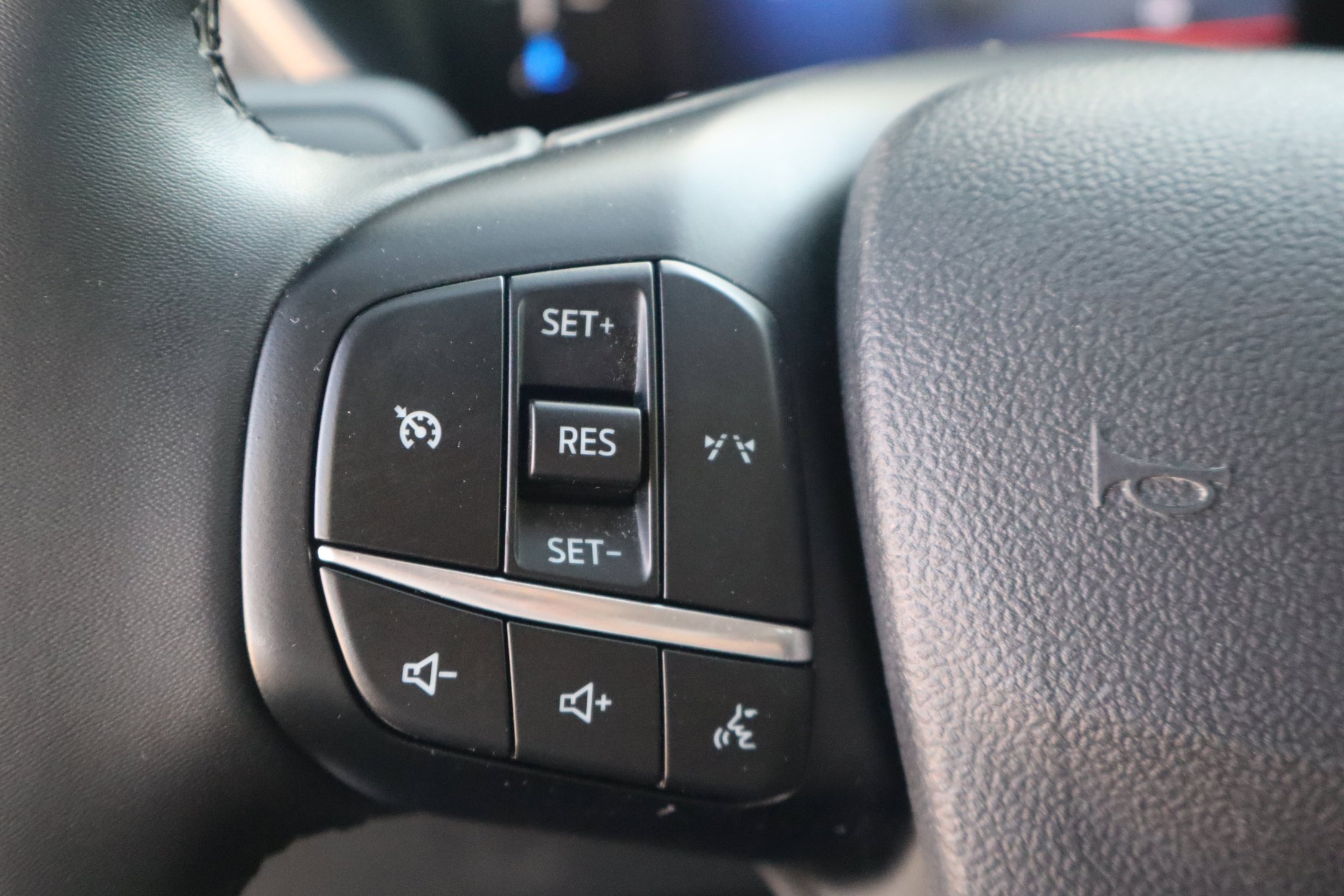 Certified 2023 Ford Escape Active FWD image 17