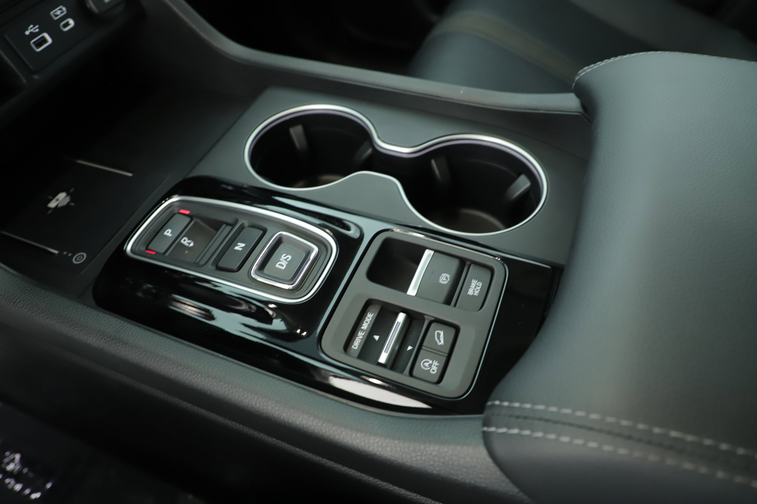 Used 2025 Honda Pilot Touring image 15