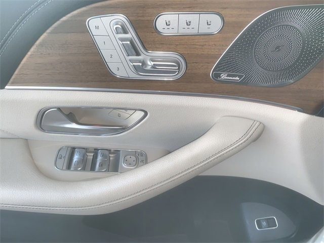 Used 2022 Mercedes-Benz GLS 450 4MATIC image 14