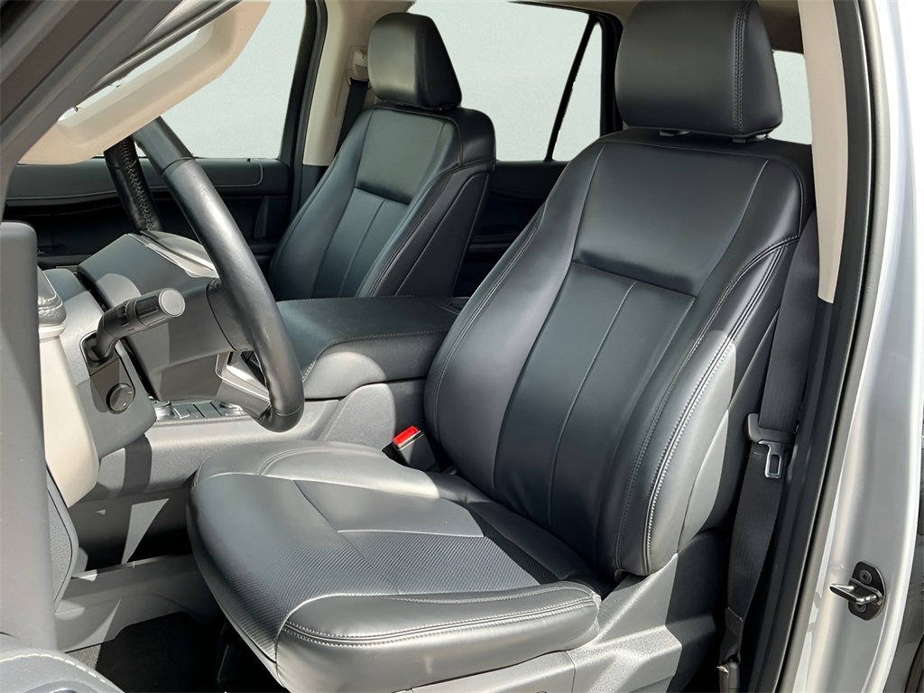 Certified 2023 Ford Expedition Max XLT image 33
