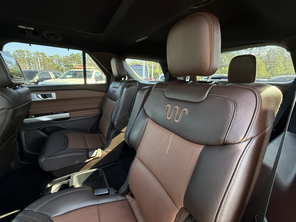 Certified 2021 Ford Explorer King Ranch w/ Premium Technology Package image 27