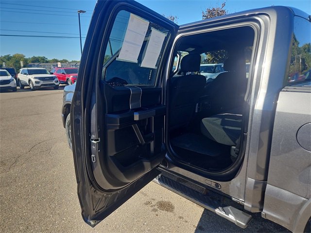 Certified 2017 Ford F150 XLT w/ Equipment Group 302A Luxury image 21