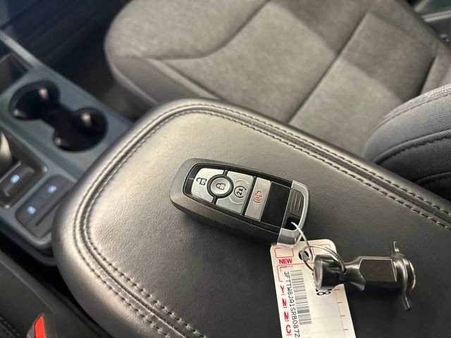 Certified 2025 Ford Maverick XLT w/ XLT Luxury Package image 29