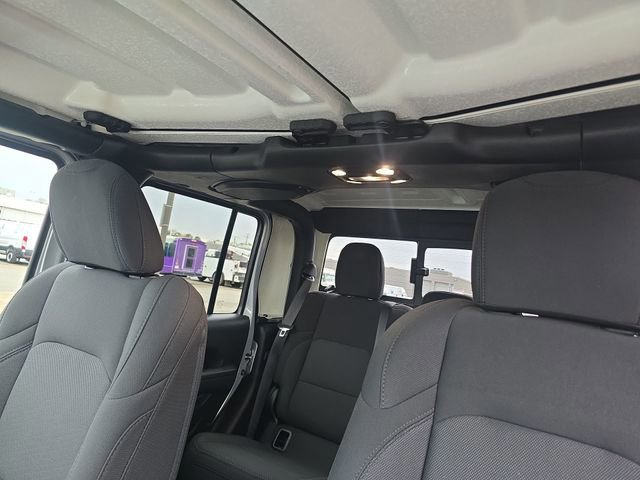 Used 2023 Jeep Gladiator Sport image 22