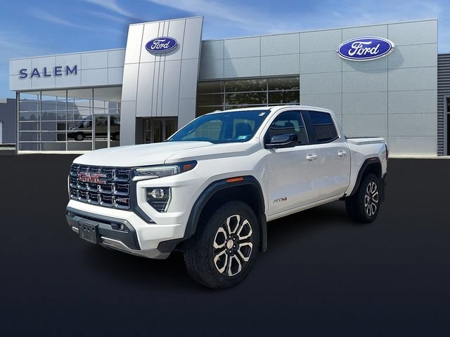 Used 2024 GMC Canyon AT4 w/ AT4 Premium Package AWD/4WD image 6