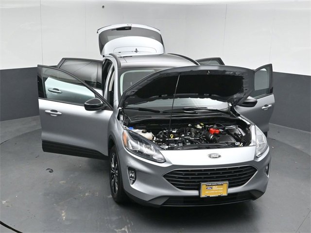 Certified 2022 Ford Escape SEL w/ SEL Stealth AWD Package image 56