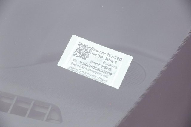 Certified 2025 Ford Escape ST-Line FWD image 29