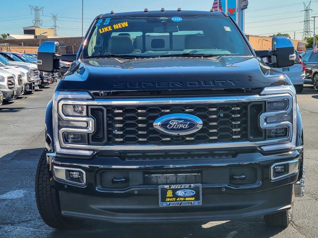 Certified 2025 Ford F450 Platinum w/ Platinum Plus Package image 8