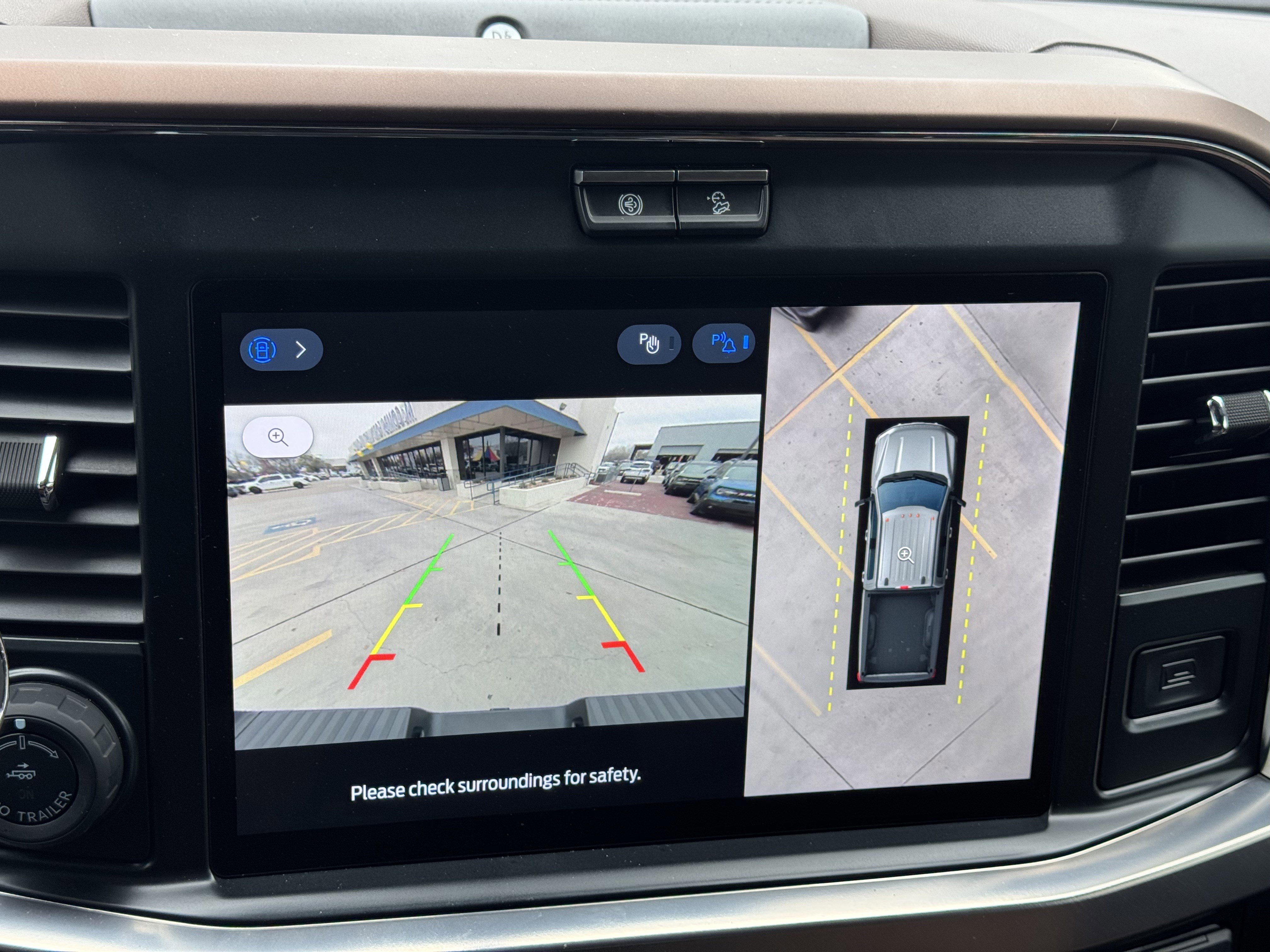 Certified 2025 Ford F250 King Ranch w/ Tremor Off-Road Package image 32