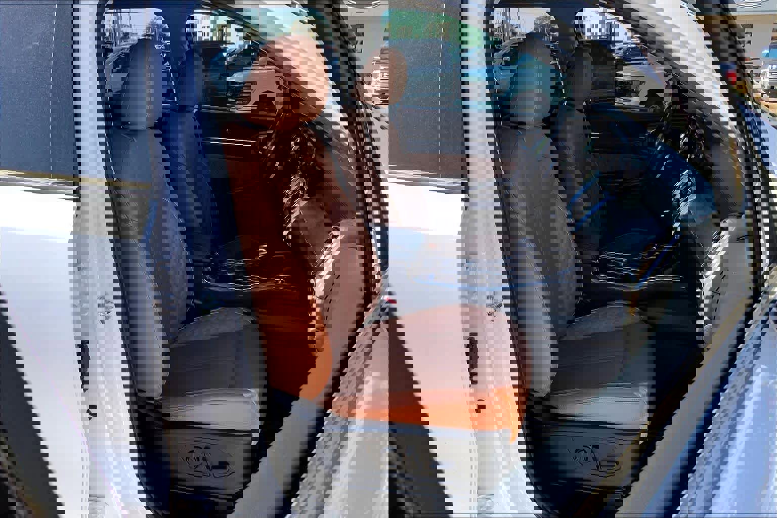 Used 2022 Kia Sorento SX Prestige w/ Rust Color Package image 10