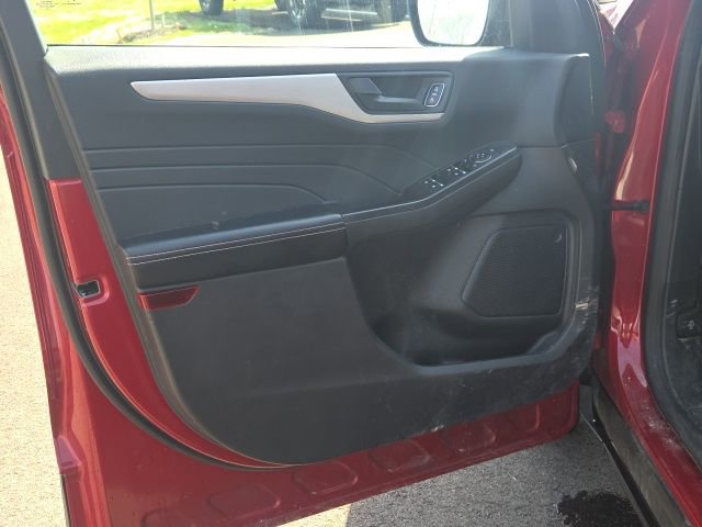 Certified 2022 Ford Escape SE FWD image 19