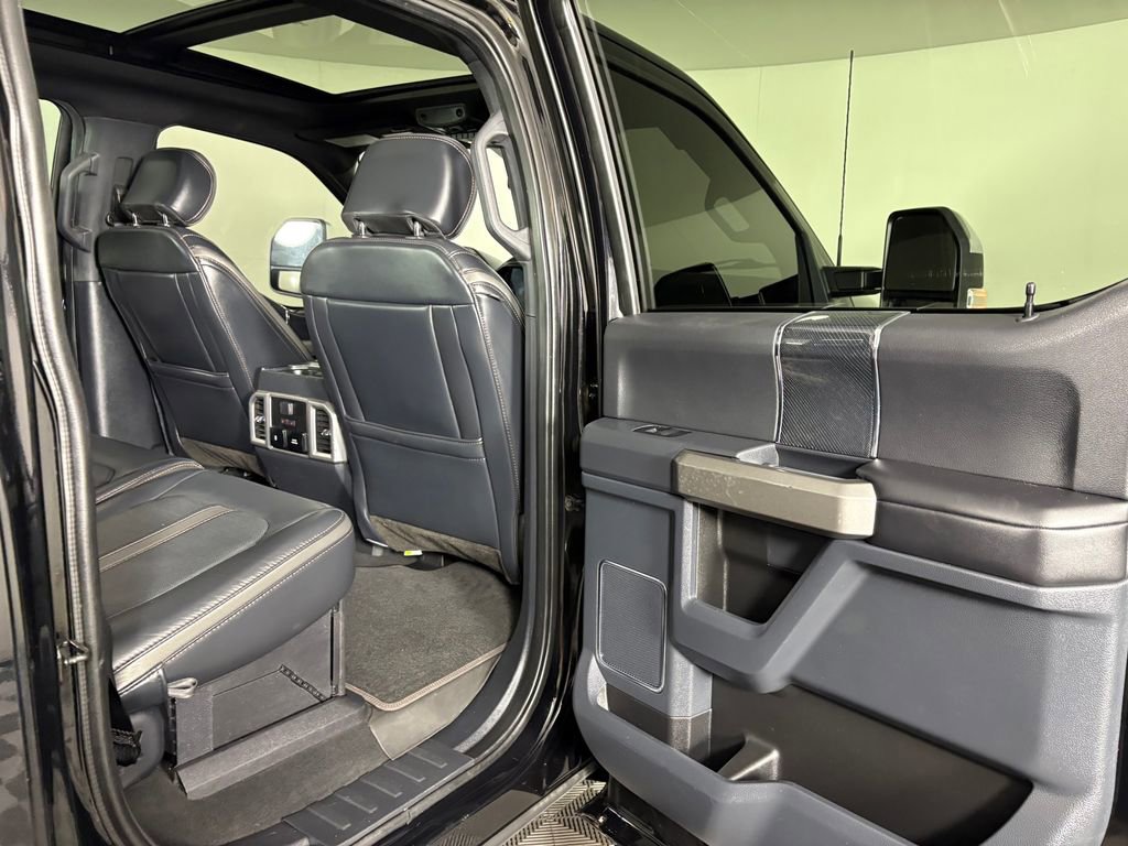 Certified 2022 Ford F350 Platinum w/ Tremor Off-Road Package AWD/4WD image 35