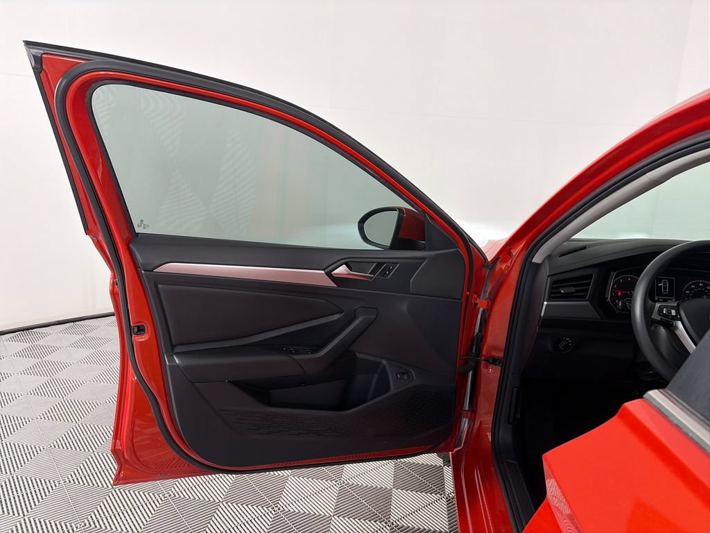Used 2020 Volkswagen Jetta S w/ Driver Assistance Package FWD image 10