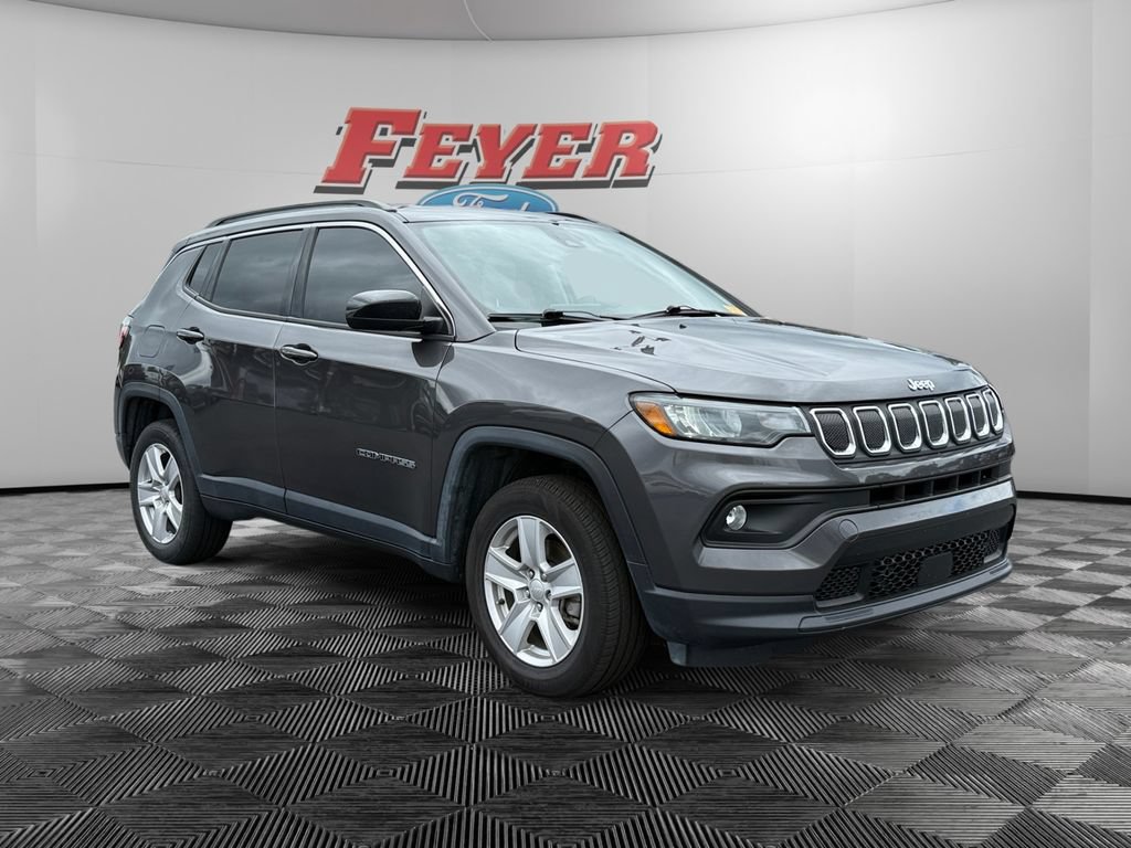 Used 2022 Jeep Compass Latitude AWD/4WD image 4