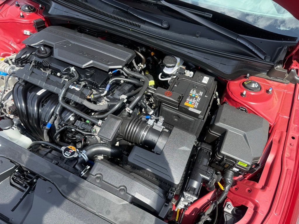 Used 2025 Hyundai Elantra Sport FWD image 53