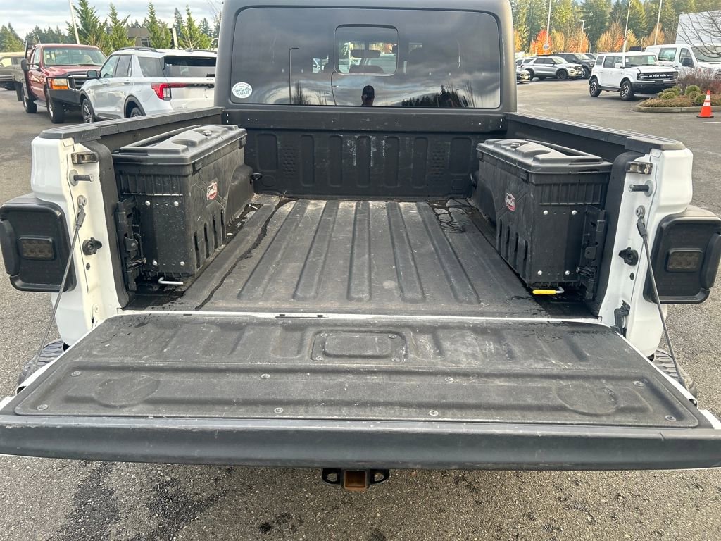 Used 2022 Jeep Gladiator Rubicon w/ Trailer Tow Package image 32