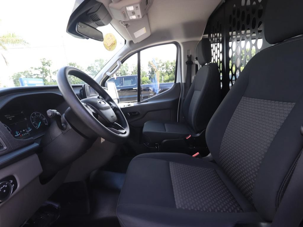 Certified 2025 Ford Transit 250 Low Roof w/ Exterior Upgrade Package RWD image 2