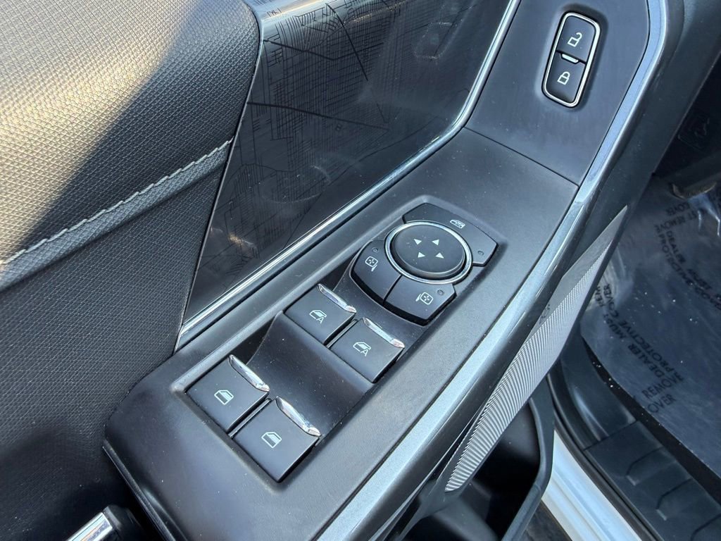 Certified 2022 Ford F150 XLT w/ Equipment Group 302A High image 15