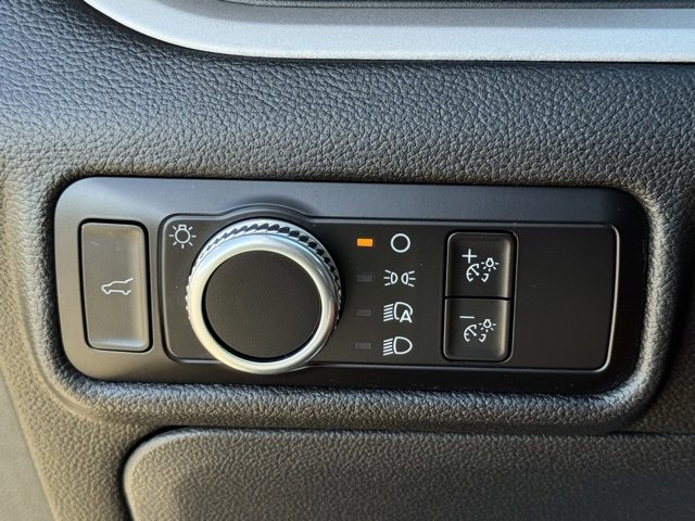 Certified 2023 Ford Explorer XLT image 23