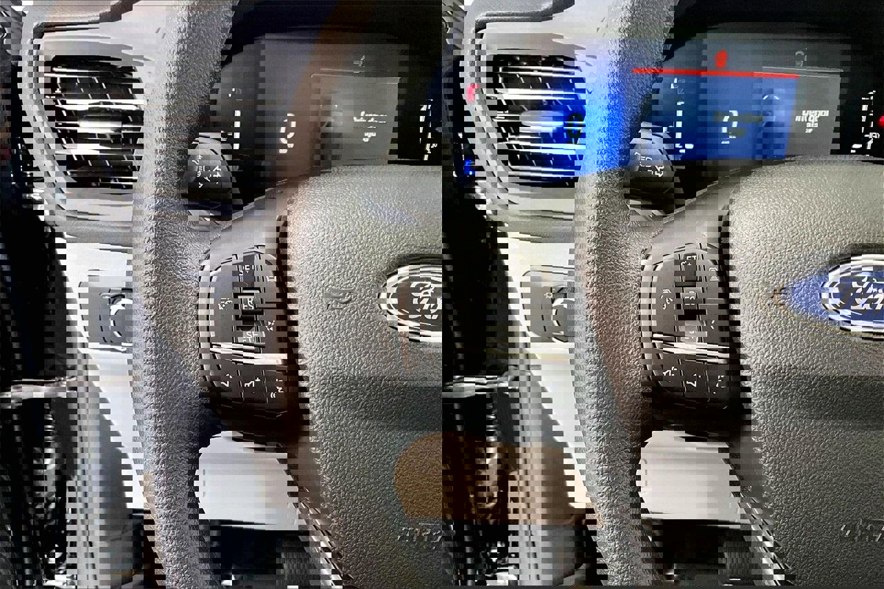 Certified 2025 Ford Escape Active w/ Tech Pack #1 image 21