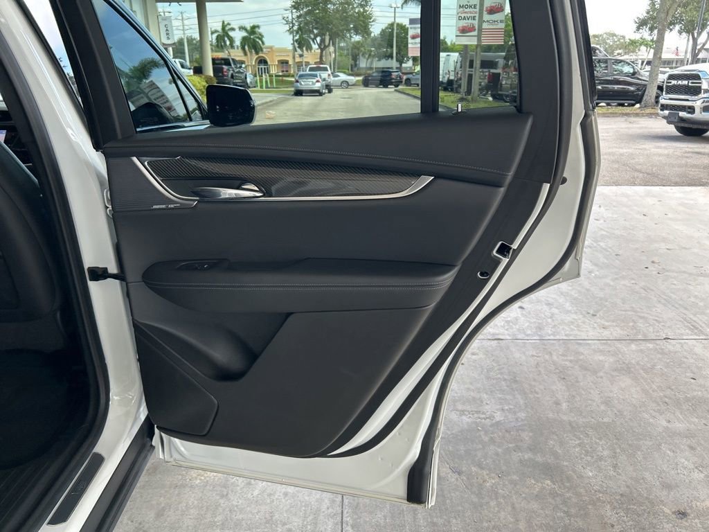 Used 2021 Cadillac XT6 Sport image 38