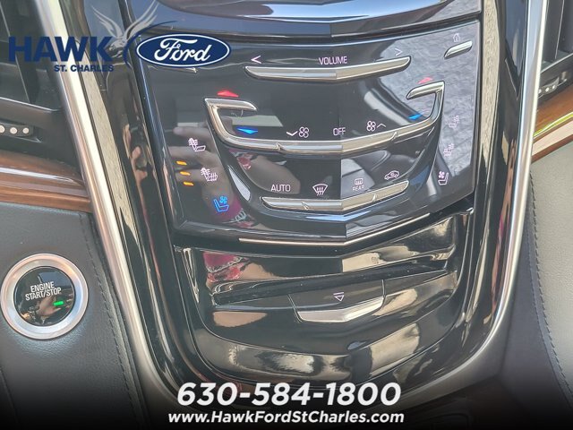 Used 2020 Cadillac Escalade ESV Premium Luxury w/ LPO, Radiant Package AWD/4WD image 17