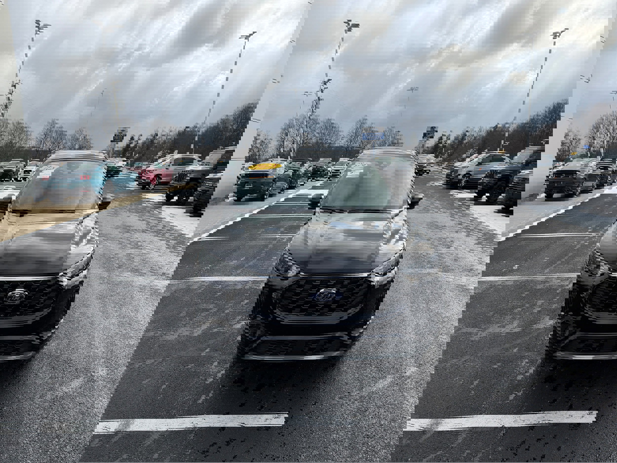 Certified 2023 Ford Escape ST-Line w/ Tech Pack #1 image 9