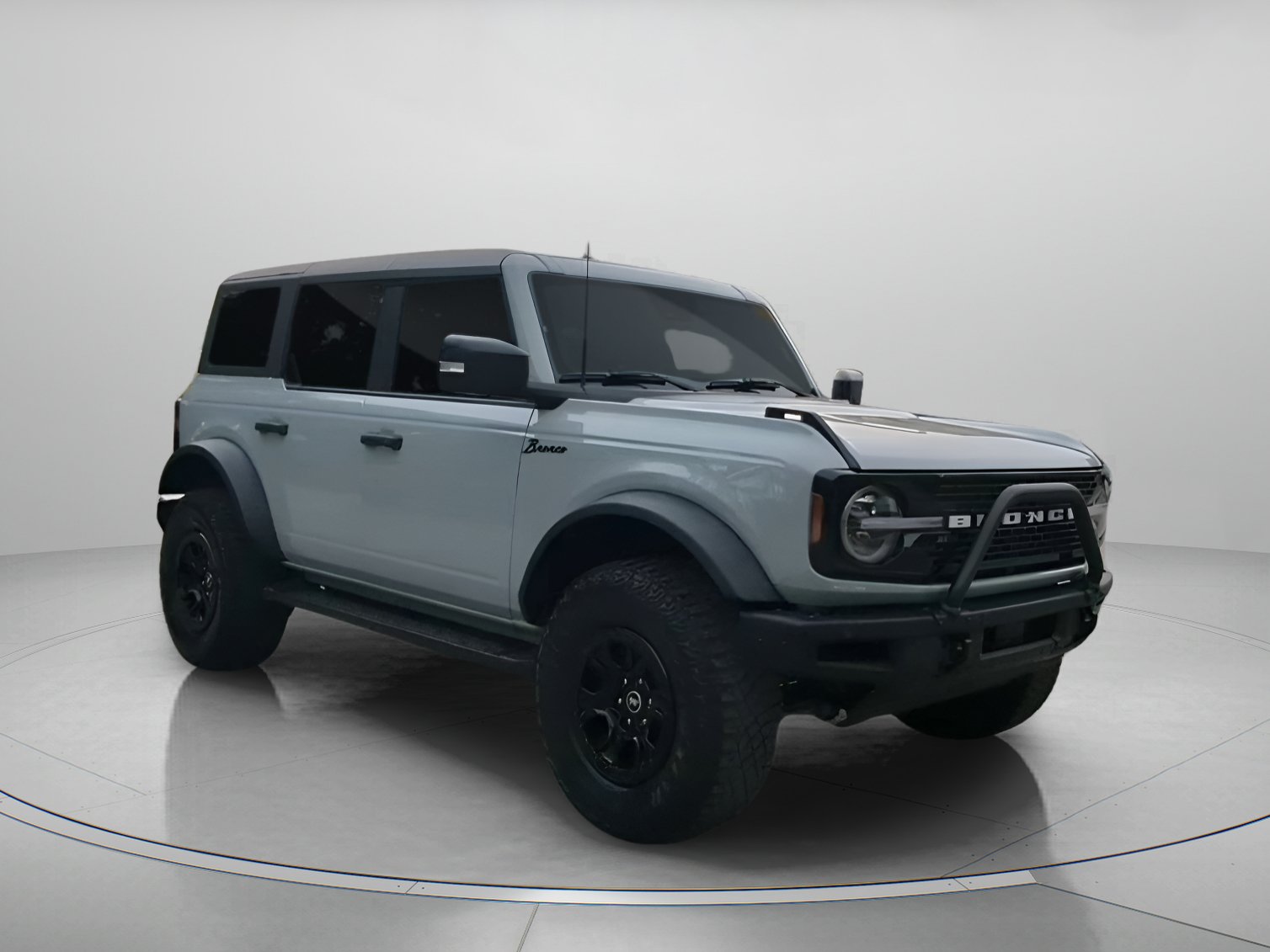 Certified 2023 Ford Bronco Wildtrak AWD/4WD image 2