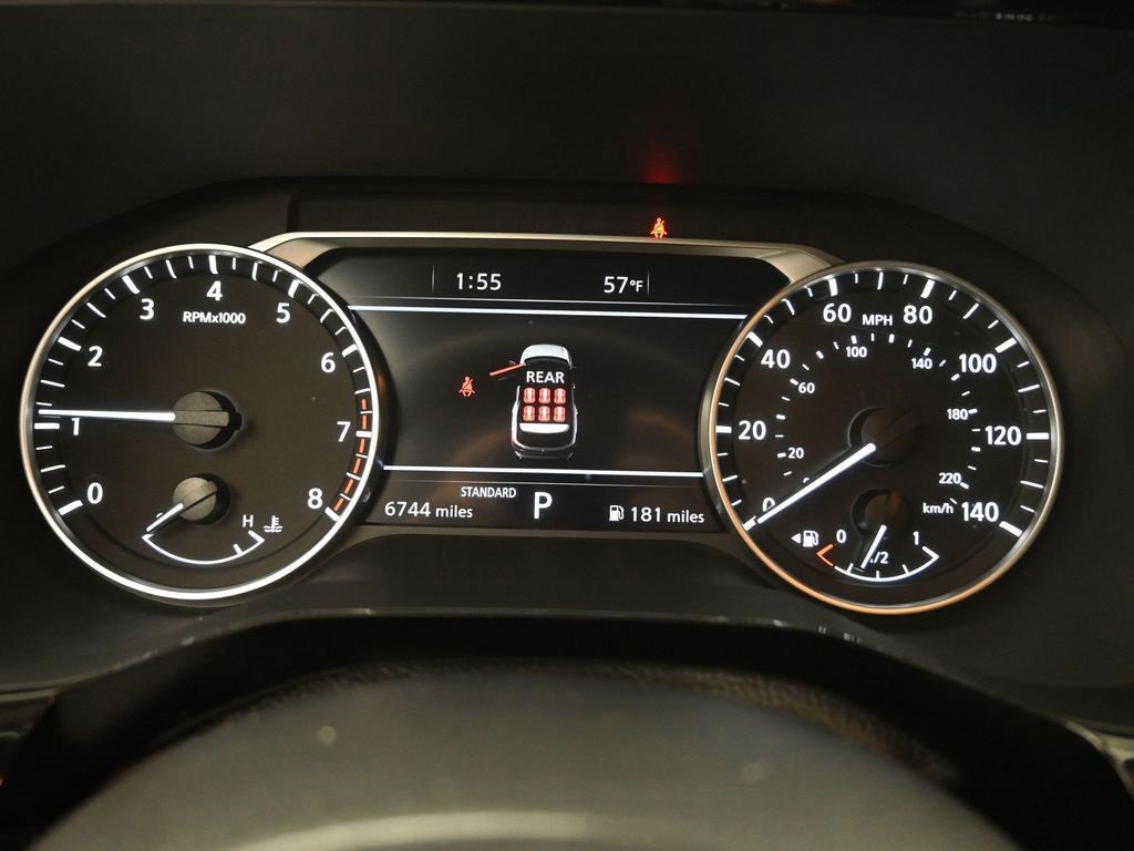 Used 2025 Nissan Pathfinder SL image 14