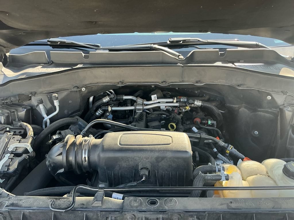 Certified 2023 Ford Explorer XLT RWD image 25