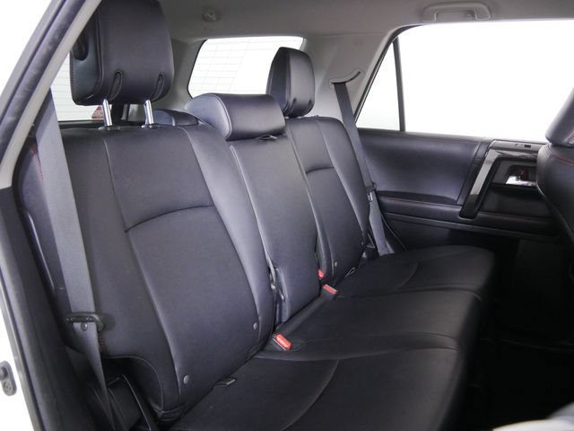 Used 2018 Toyota 4Runner TRD Off-Road Premium AWD/4WD image 16