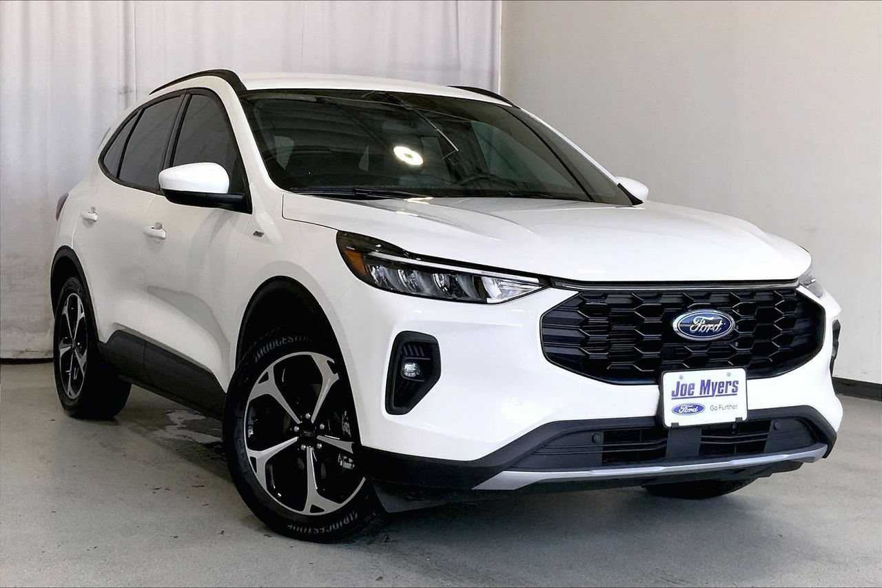 Certified 2026 Ford Escape ST-Line Select AWD/4WD image 34