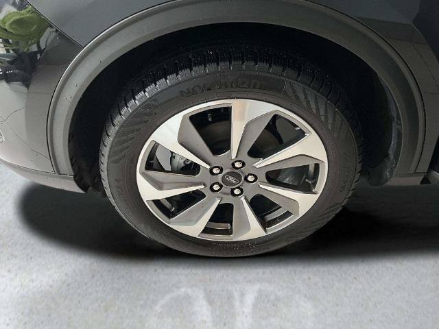 Certified 2024 Ford Escape Platinum AWD/4WD image 31