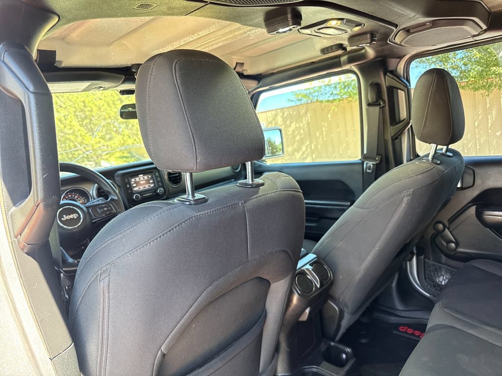 Used 2020 Jeep Gladiator Sport AWD/4WD image 21
