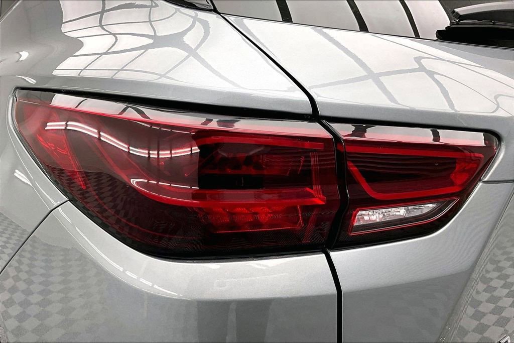 Used 2023 Chevrolet Blazer LT w/ Convenience Package image 30