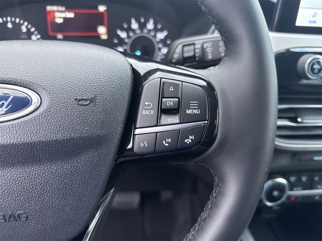 Certified 2022 Ford Escape SE w/ Cold Weather Package image 16