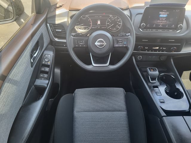 Used 2023 Nissan Rogue SV FWD image 29