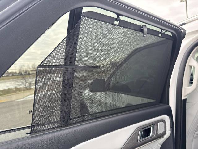 Certified 2025 Ford Explorer Platinum w/ Ultimate Package image 30