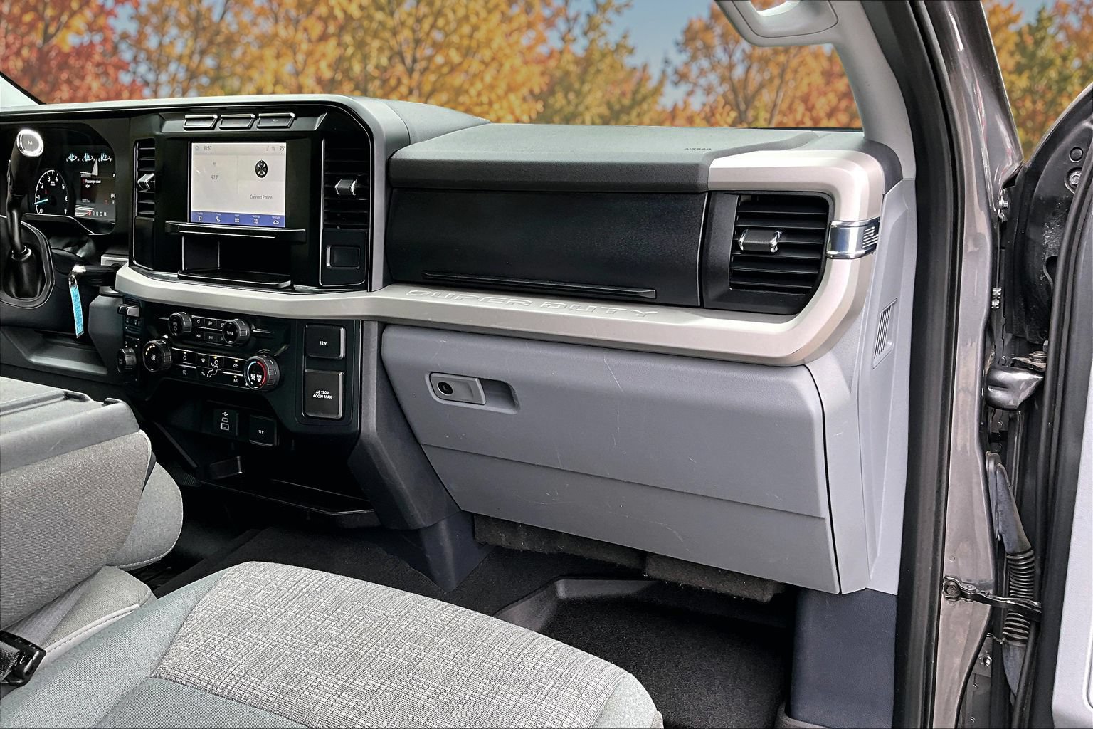 Certified 2023 Ford F250 XLT AWD/4WD image 19