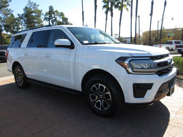 Certified 2024 Ford Expedition Max XLT image 6