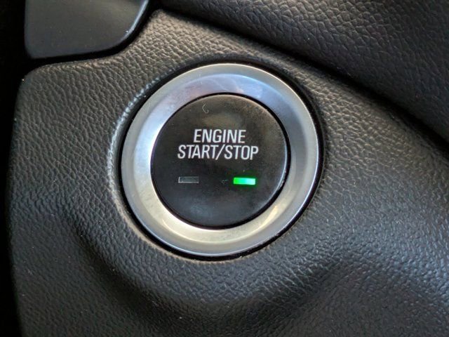 Used 2021 Chevrolet Equinox LT image 29