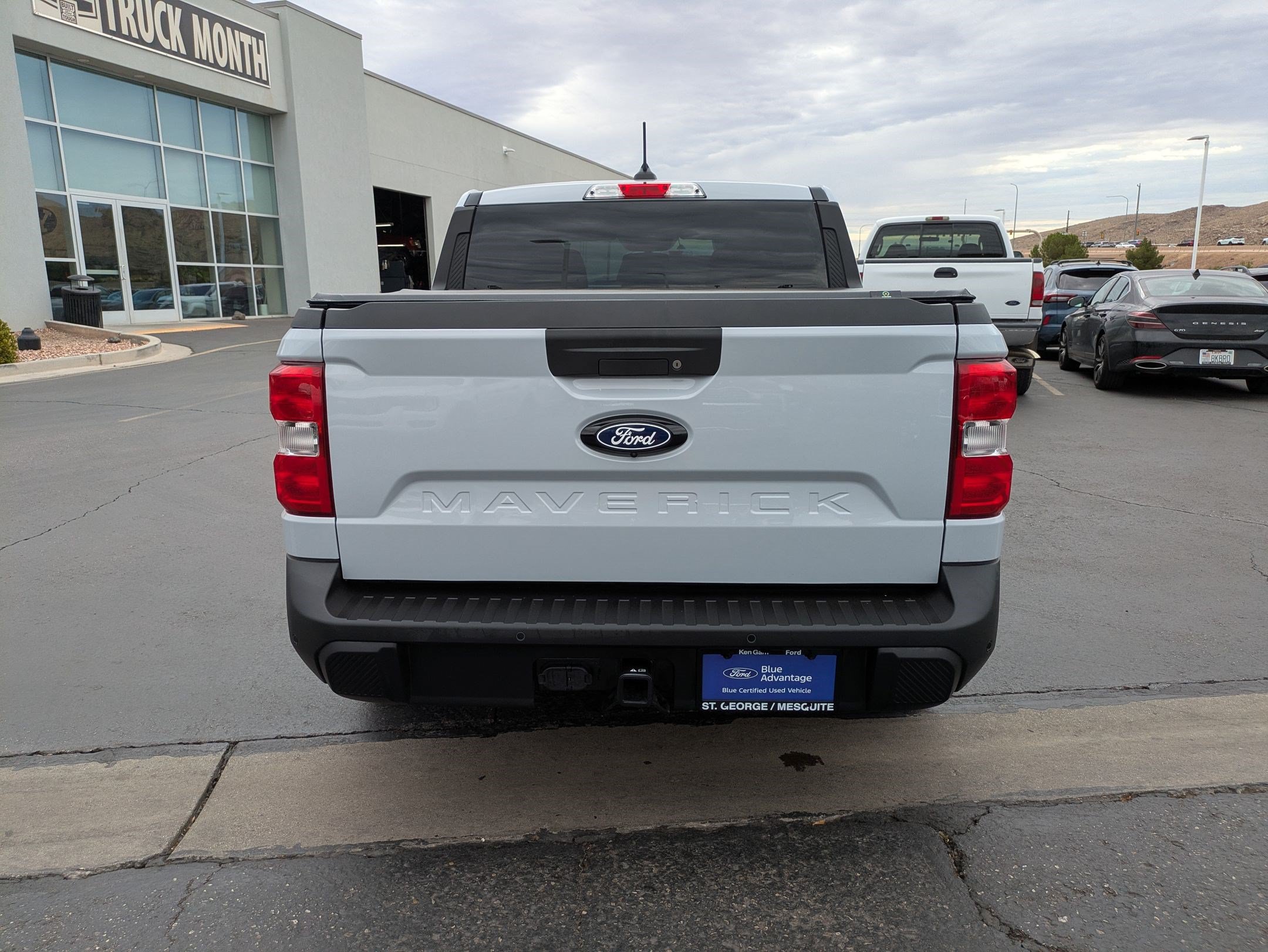 Certified 2025 Ford Maverick XLT w/ XLT Luxury Package AWD/4WD image 6