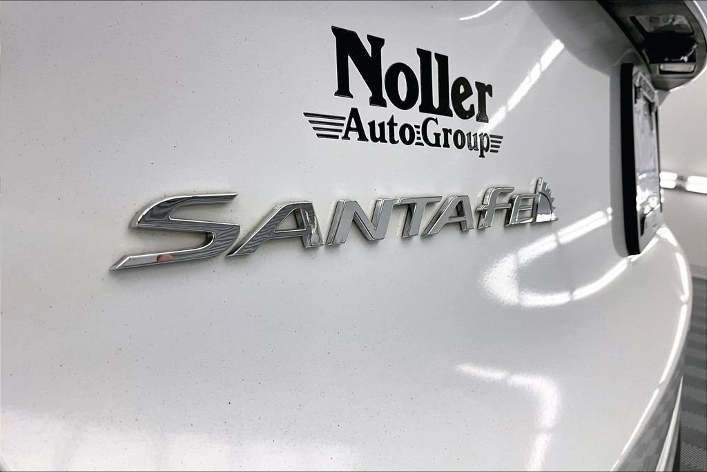 Used 2019 Hyundai Santa Fe SEL FWD image 8