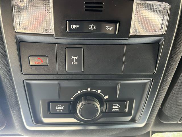 Used 2023 Toyota Tacoma TRD Off-Road AWD/4WD image 20